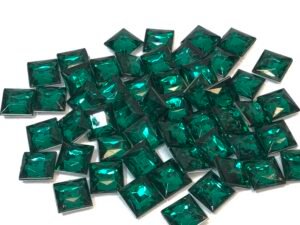 Chaton Carré 10x10 - Esmeralda