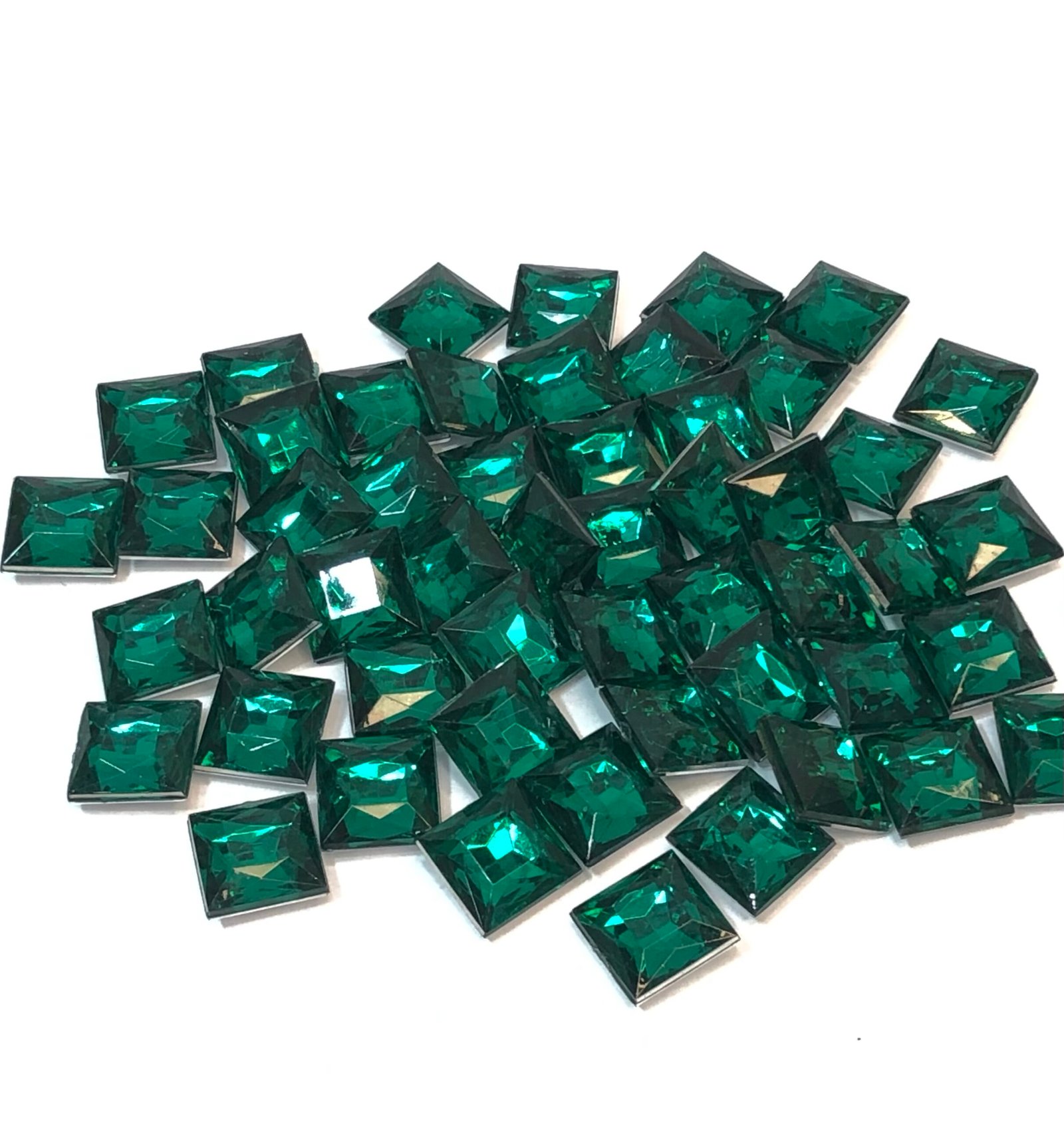 Chaton Carré 10x10 - Esmeralda