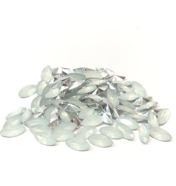 Chaton Navete 7x15 - Opal White
