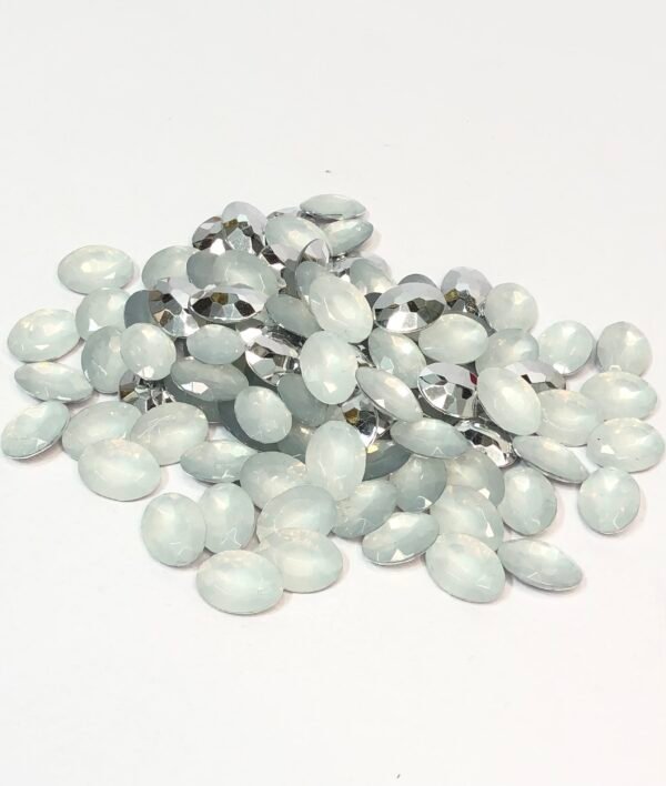 Chaton Oval 10x14 - Opal White