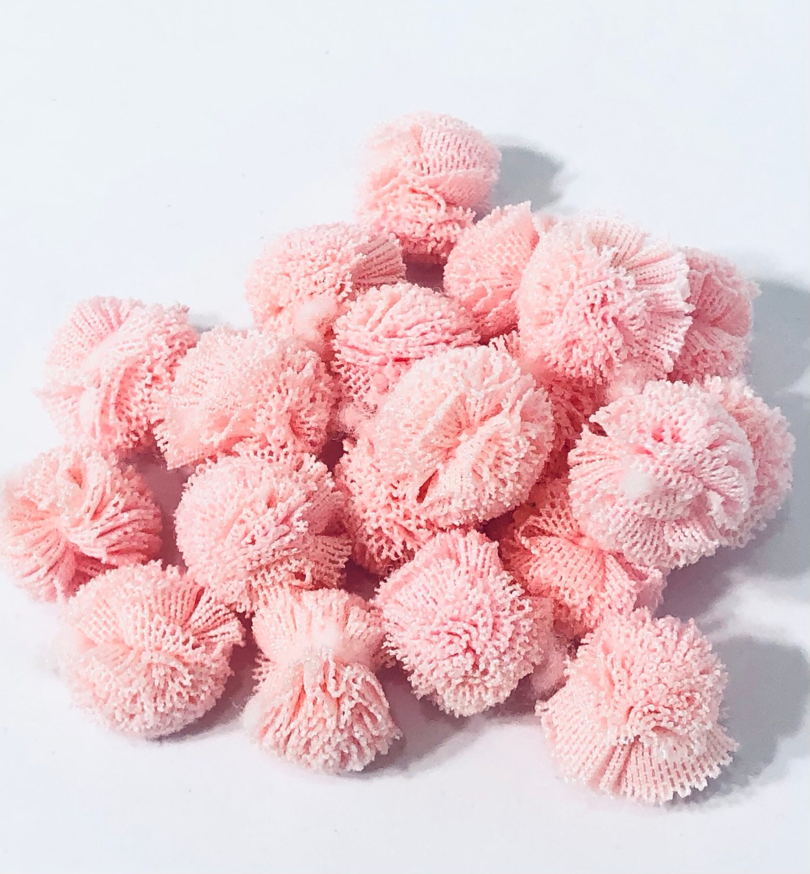 Pompom malha  -Rosa  claro -1,5cmm
20unid