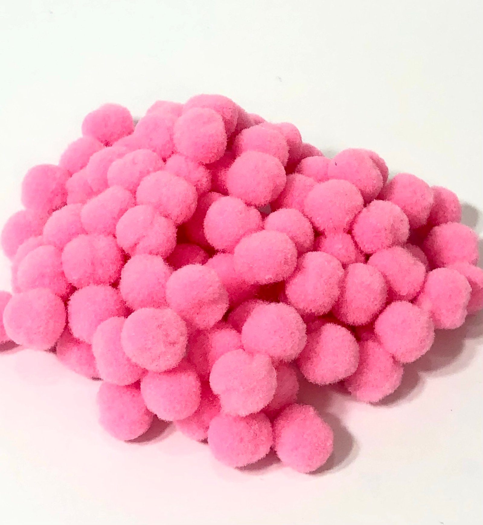 Pompom Bolinha-Rosa claro  -10mm
Aprx 100unid