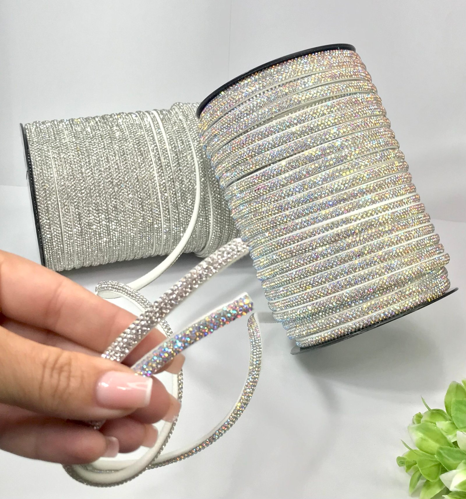 Meia Cana Strass SS5  (6mm 04 Fileiras)