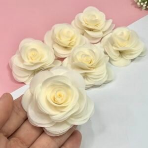 Flor organza-Creme-07cm
02unid