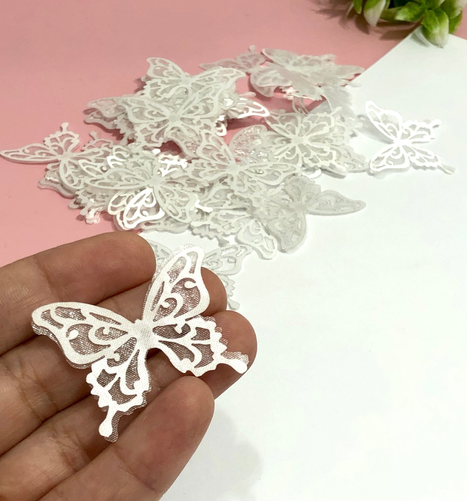 Aplique - Borboleta organza3x4- Branco- 05 unid.