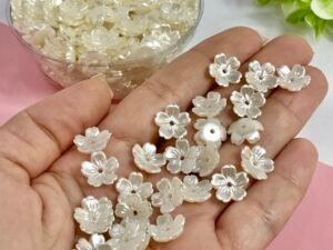 Flor pérola - 12mm - 15gr Aprx 85unid