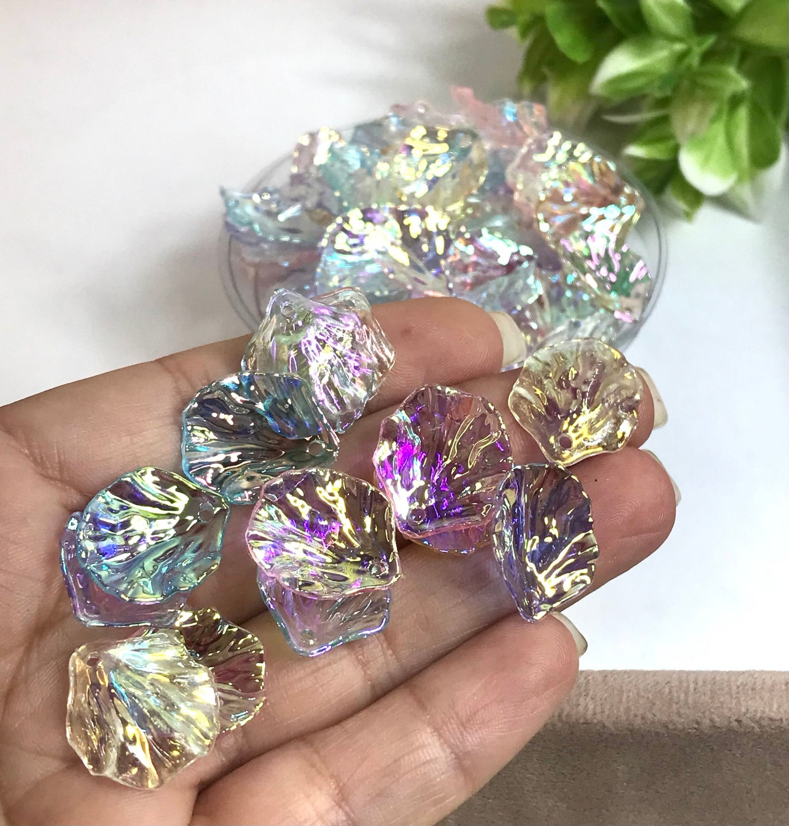 Pétala Acrílica Multicor - 17x19 - 10unid  
Sortidas