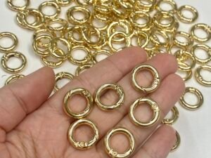 Argola articulada 18mm Dourada - 05unid